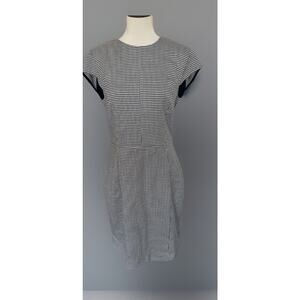 New H&M Women’s Black And White Houndstooth Mini Dress Size Small